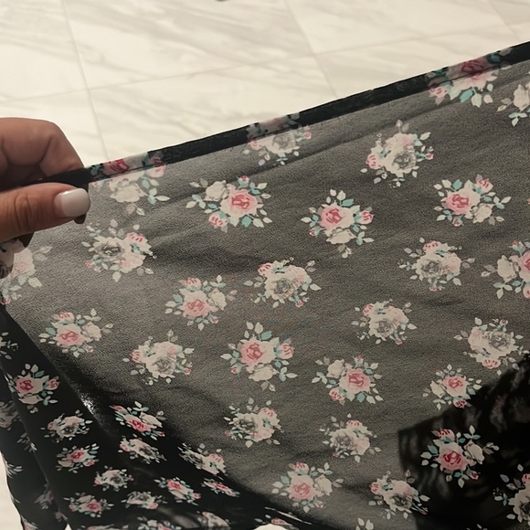 H&M miniskirt - Picture 4 of 6